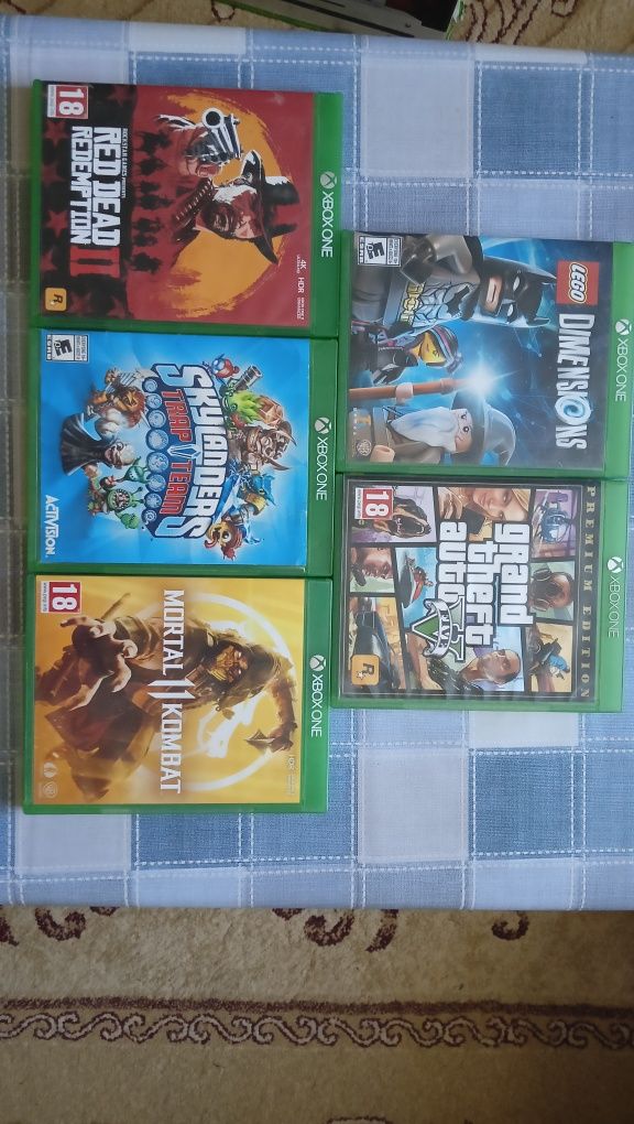 xbox one s 1 TB stare foarte bună