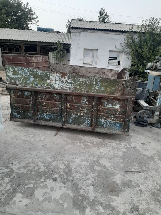 Зил самосвал сотилади