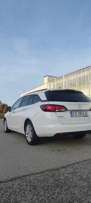 Opel Astra k 1.6