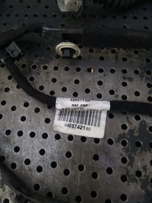 Cablaj instalatie usa dreapta fata peugeot 208 ca cc 9805742180