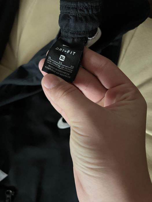 Долница и копмест долница със горница