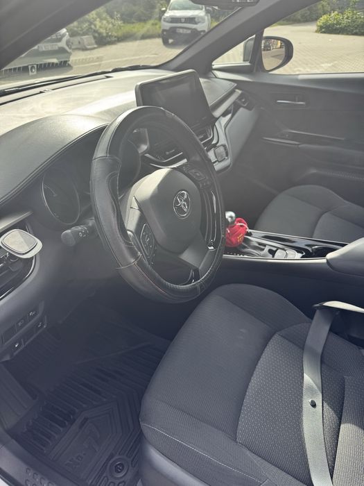 Vand autoturism Toyota C-HR