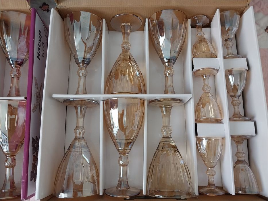 СРОЧНООО ПРОДАМ НАБОР Стакан 6+6,  5000тг