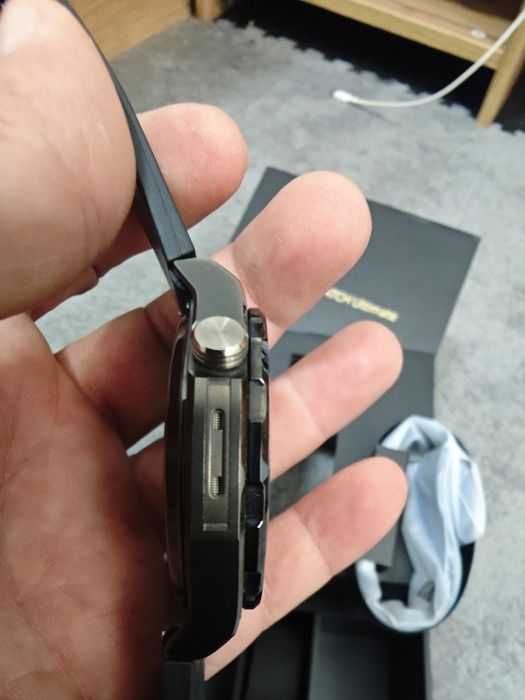 Huawei watch ultimate