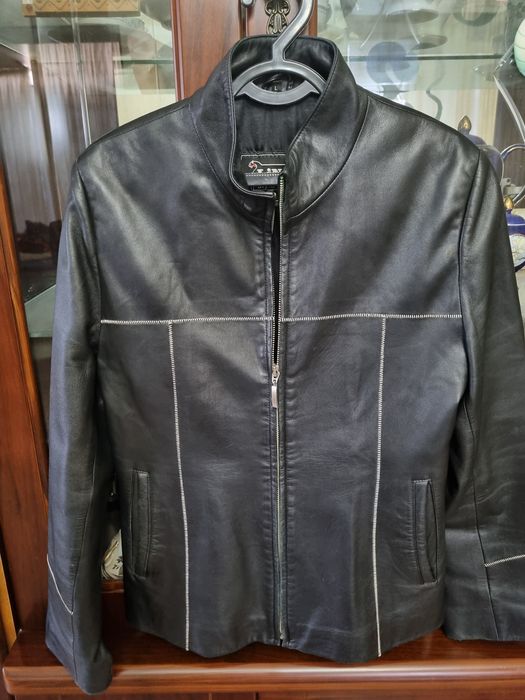 Кожаная куртка, женская, пр- во Турция, размер L,  размер 42