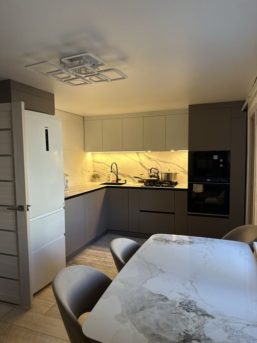 Продам дом с бизнесом в центре города