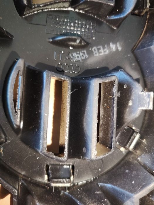 Решетка за AUDI A4 B5