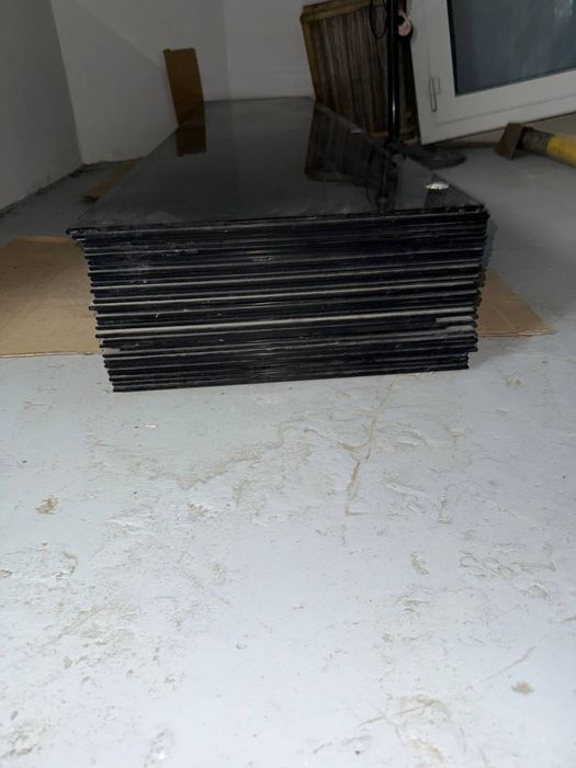 Стекло для витрины