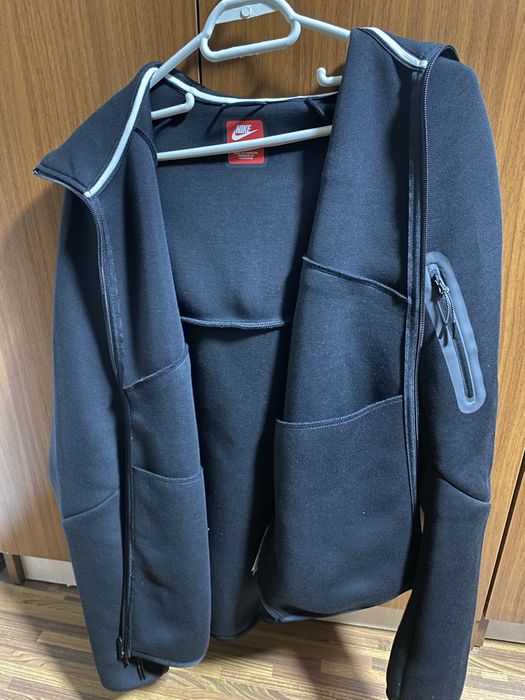 Hanorac Nike Tech Fleece