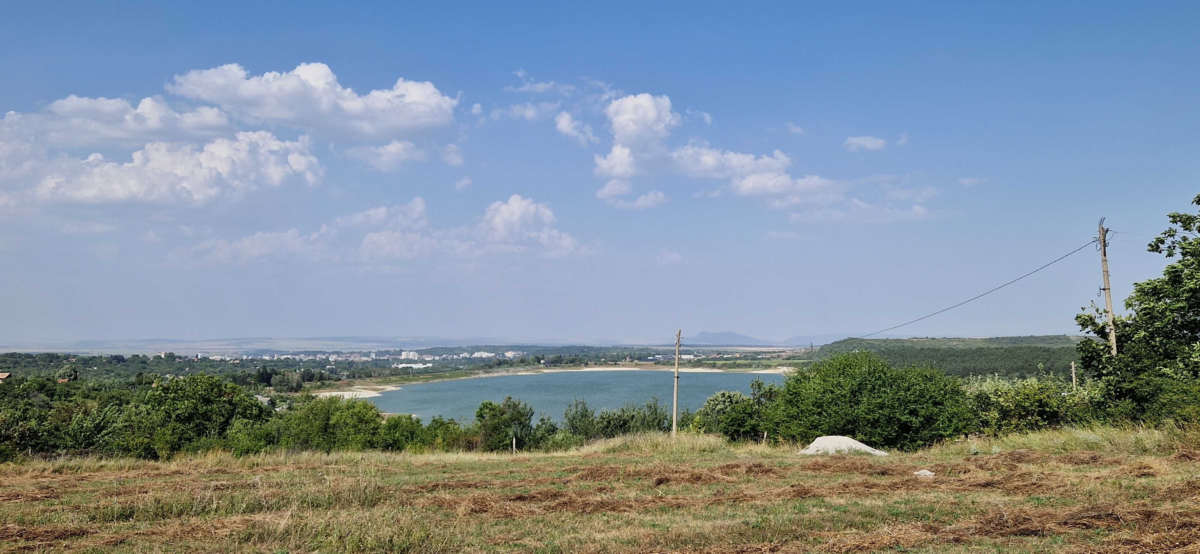 Парцел с панорама, ток и вода(по параграф4) във Вилна зона Кованлъка