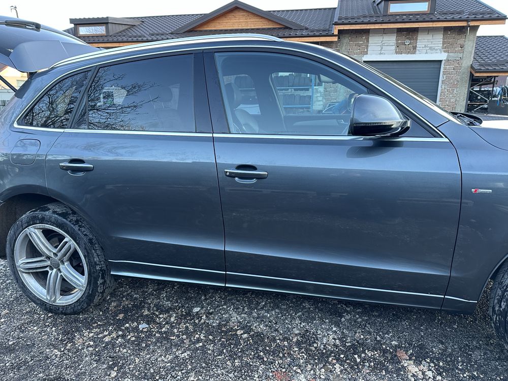 Usi dreapta / Portiere dreapta Audi Q5 8R, 2008-2016