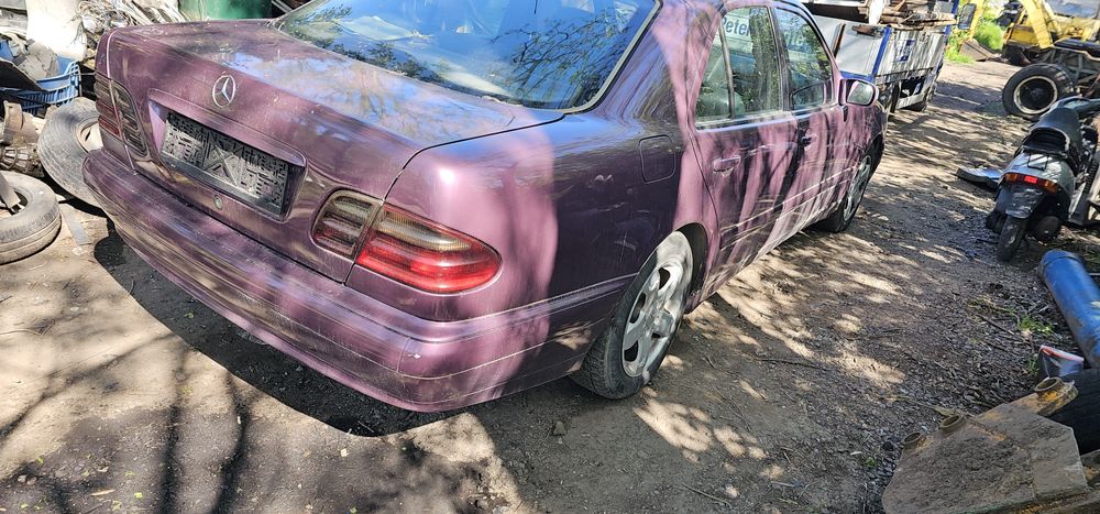 На части всичко работи по кулата