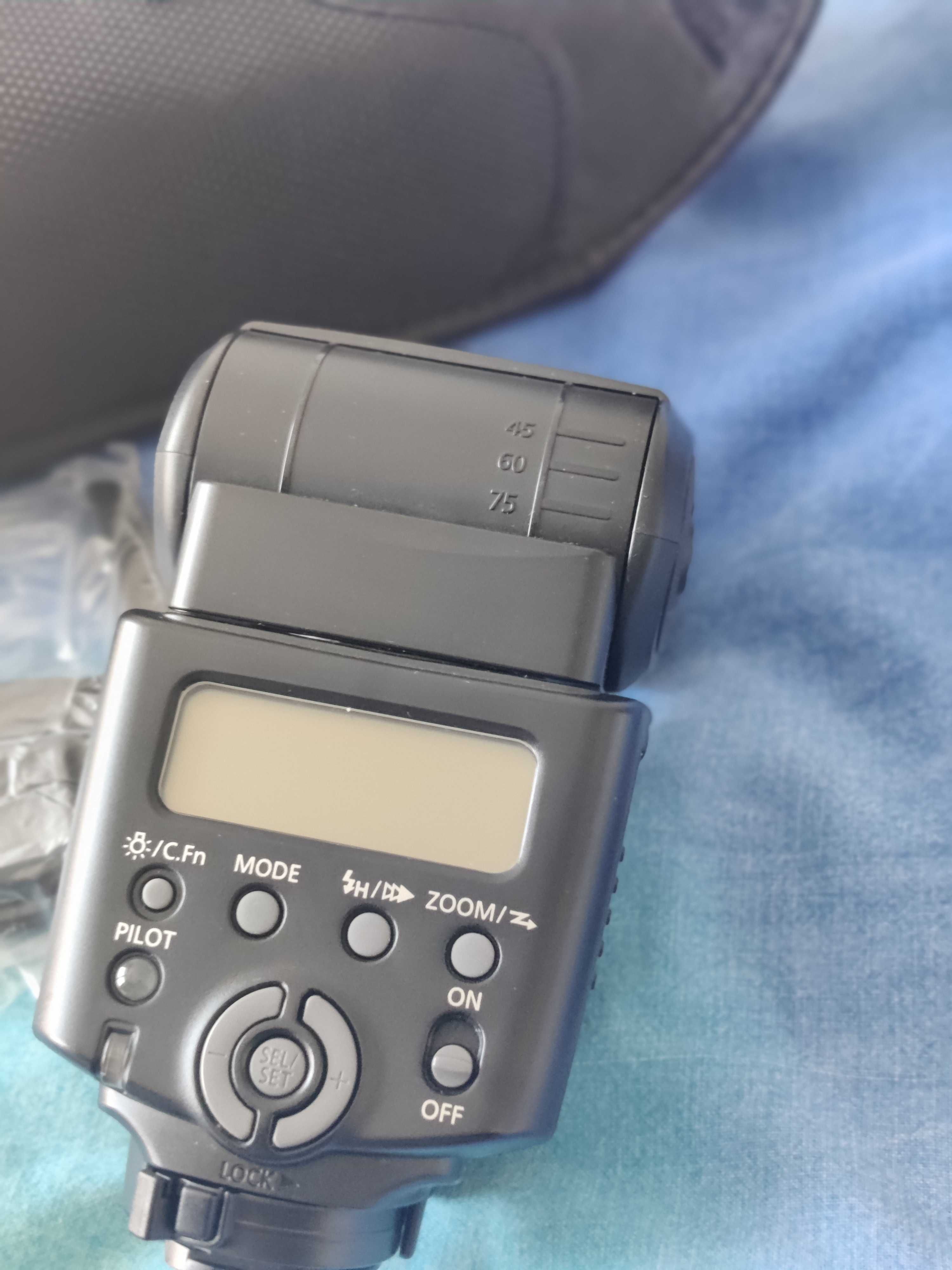 Светкавица за фотоапарат Canon модел Speedute 430EX II