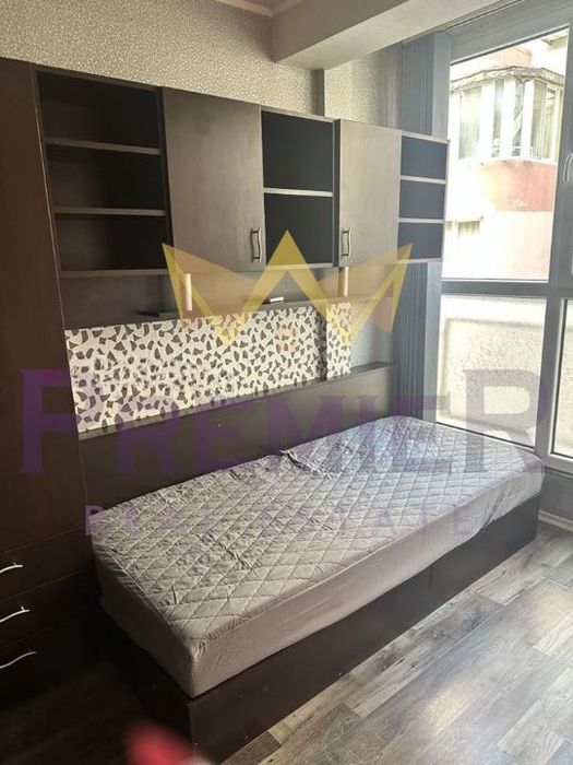 Дава се под наем Тристаен апартамент в Варна, Цветен квартал - 75 кв.м за 612 € - Снимка #7