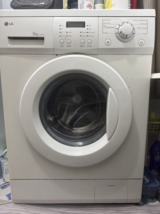 Продам б/у стиральную машину Lg