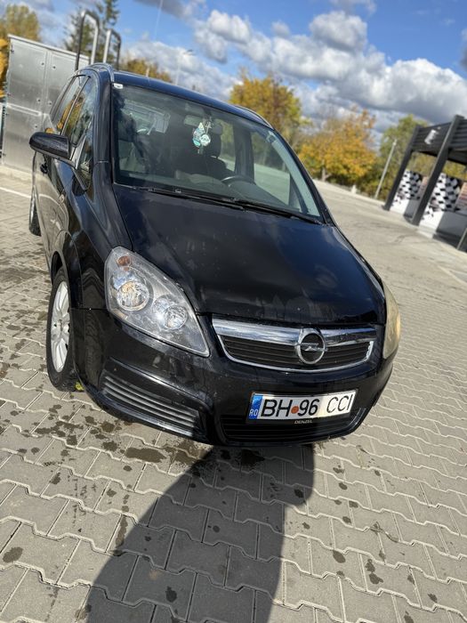 Opel Zafira 1.9 cu 7 locuri