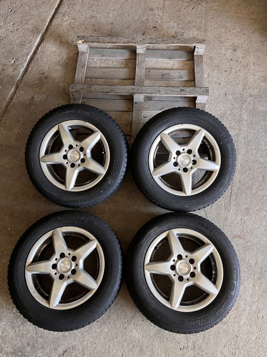 Jante Vw , Audi , Mercedes 15 inch’ + anvel iarna 195/65/15 , Michelin