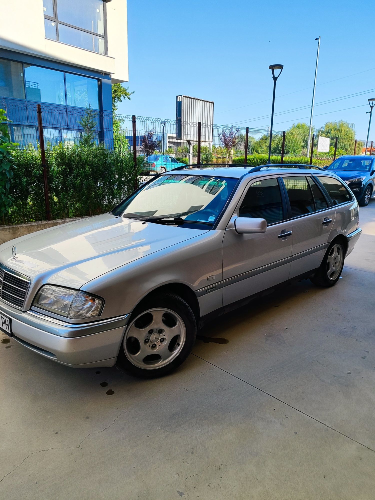 Мерцедес С230 бензин газ автоматик
