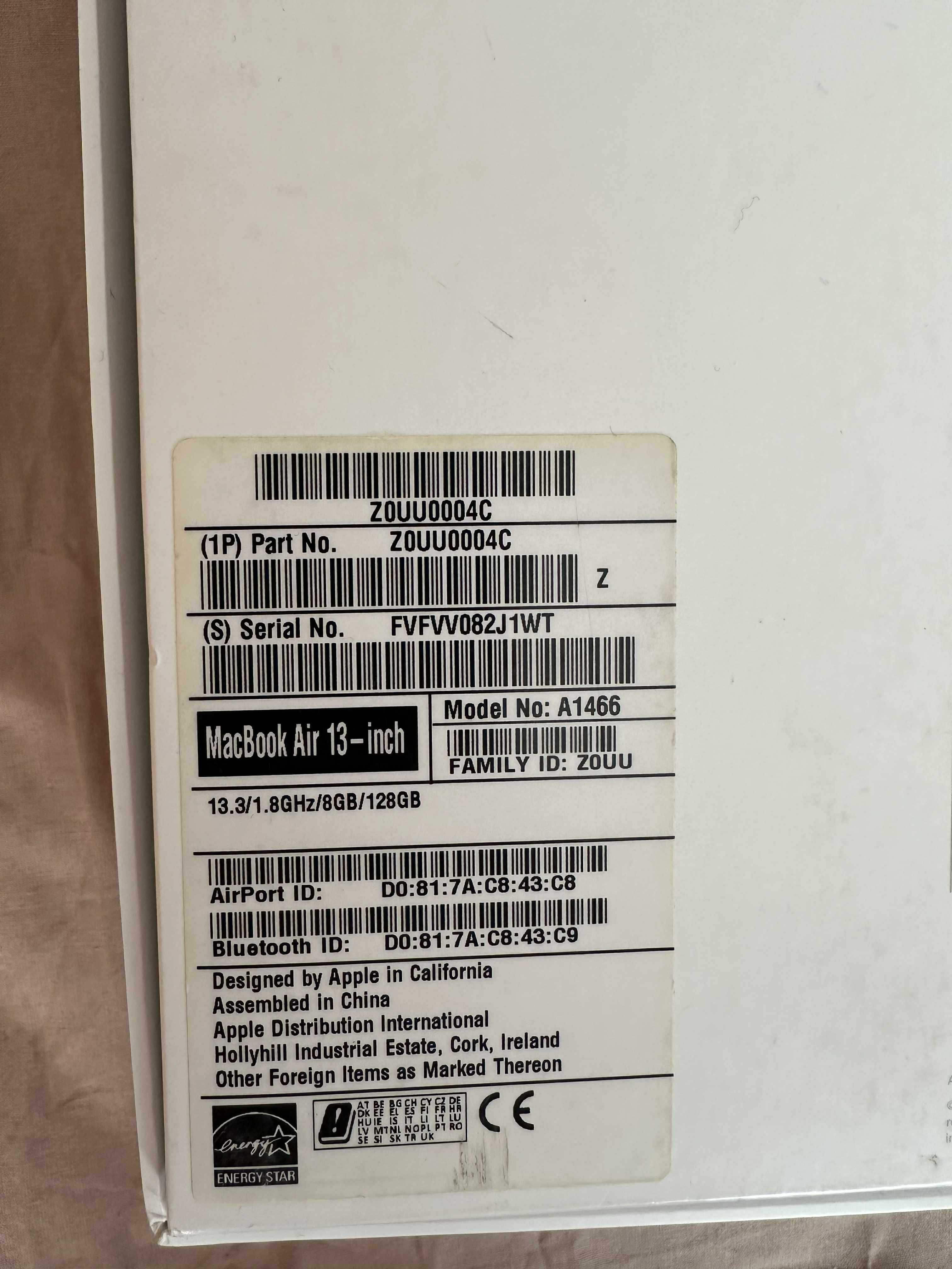 MacBook Air 13" (2017 г.) – 128GB / 8GB RAM