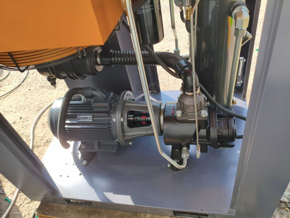 Инверторный винтовой воздушный компрессор 10 бар, 1,64 м3/мин, 15 кВт