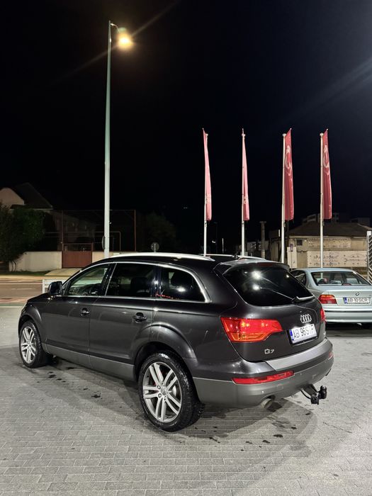 Vand Audi Q7 4L