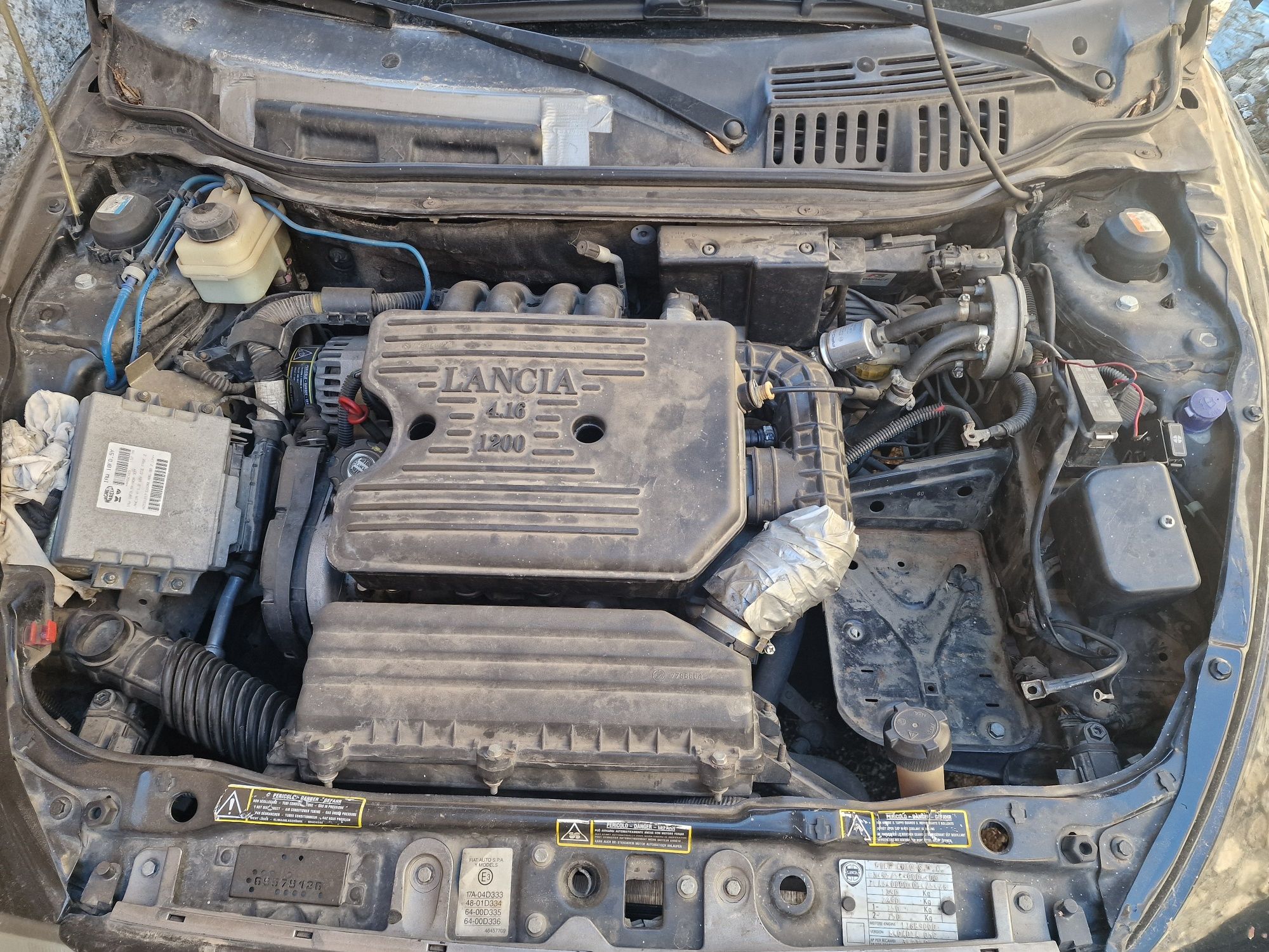 Lancia Y ( части)
