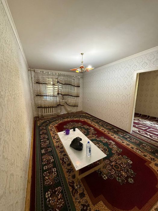 Срочно Продам квартиру Чиланзар 23. 2х комнатная