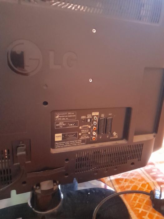 Телевизор LG 32 инча