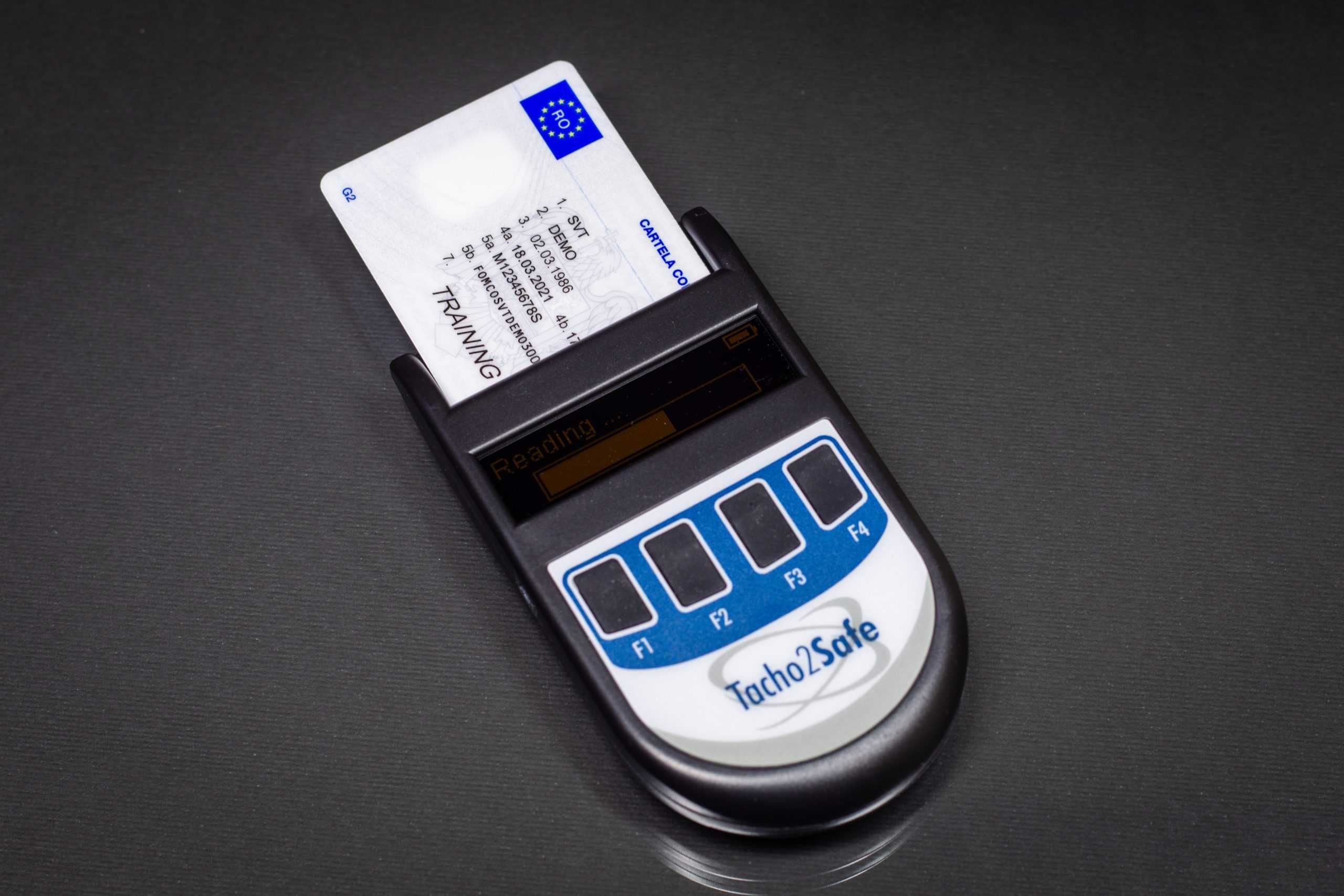 Cititor de date Tacho2Safe