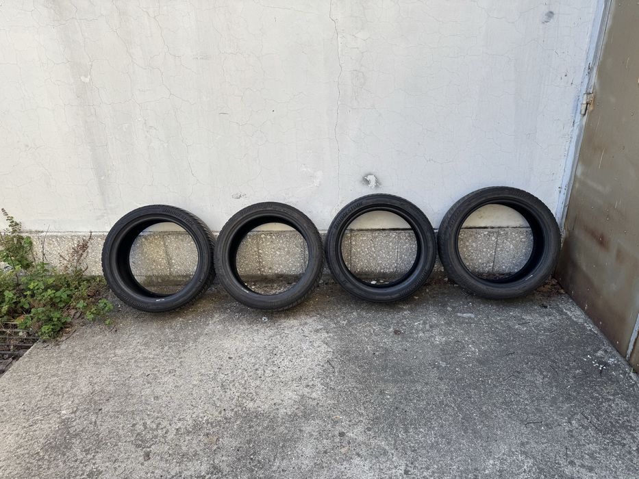 Продавам зимни гуми BRIDGESTONE спорт пакет 18 цола