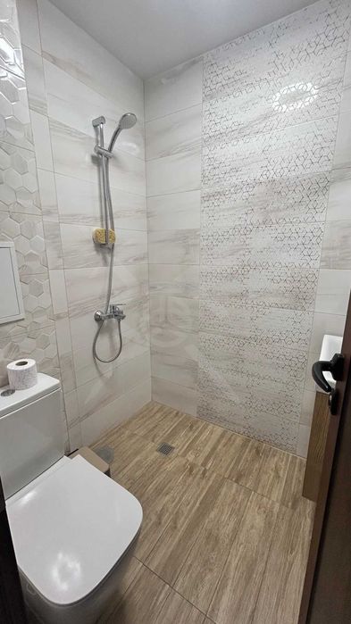 Продава се Едностаен апартамент в Пловдив, Христо Смирненски - 45 кв.м за 1978 €/кв.м - Снимка #2