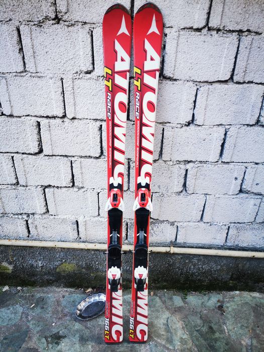 Inchiriez/vand schiuri clapari bete casti ochelari de schi snow