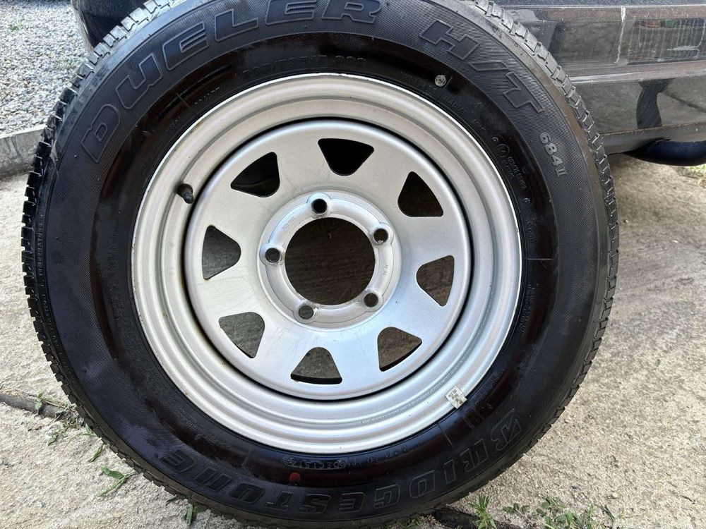 4бр. Джанти с гуми 205/70 R15 от Suzuki Jimny, Samurai 5x139.7