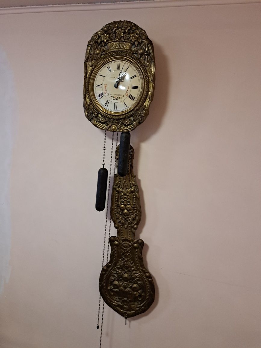 Продавам часовник ЛУИС