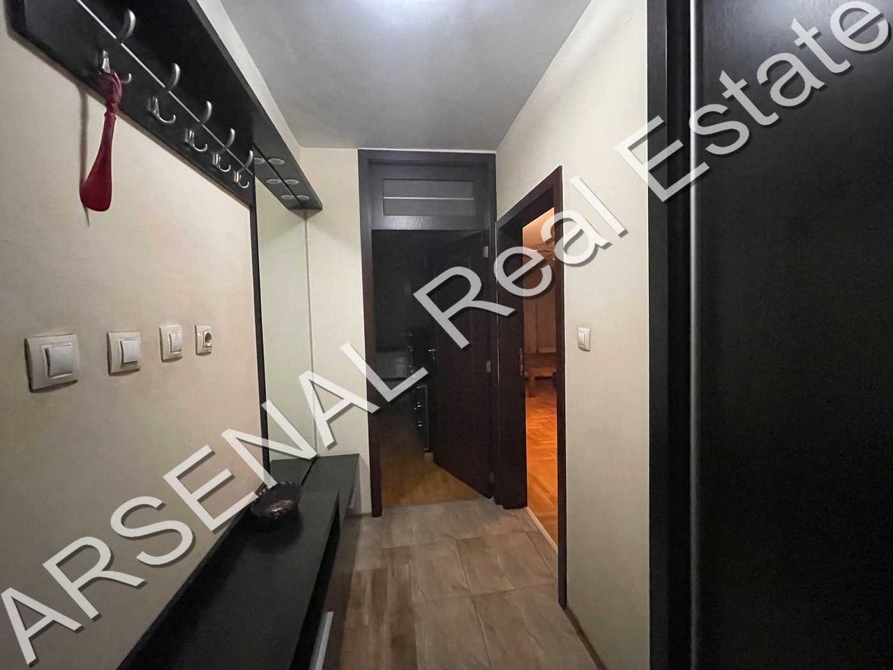 Дава се под наем Двустаен апартамент в София, Младост 2 - 70 кв.м за 525 € - Снимка #1