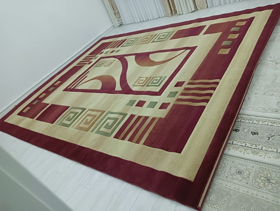 Ковер в отличном состоянии