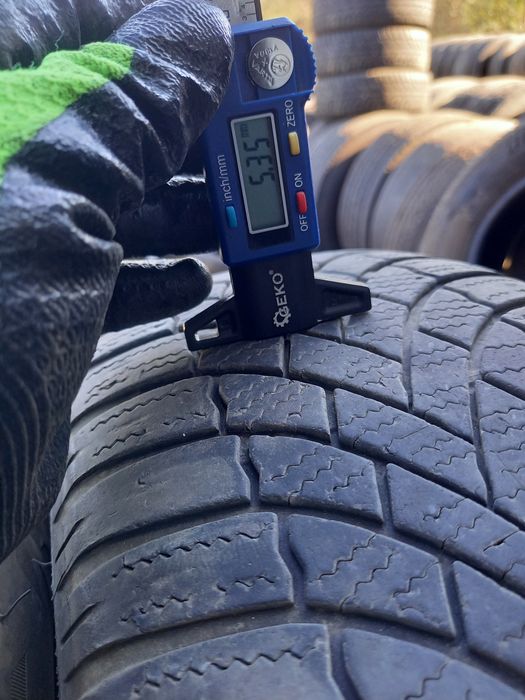 Anvelope de iarna 215-65r17 Bridgestone