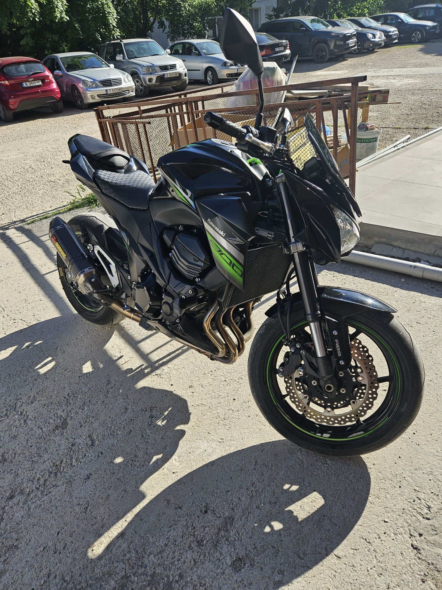 Продаяам Kawasaki Z800