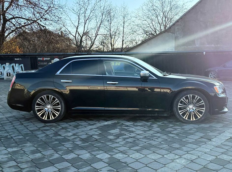 Lancia Thema Executive 3.0 239CP AN 2012 Automata