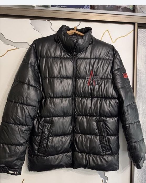 Продам мужскую зимнюю куртку