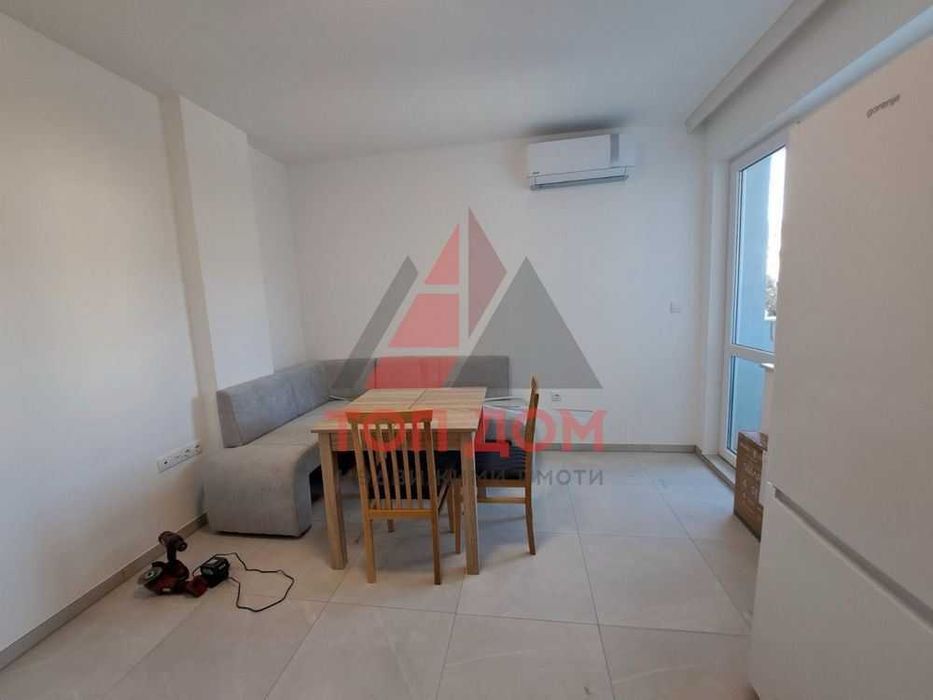 Дава се под наем Двустаен апартамент в Варна, Левски - 50 кв.м за 484.5 € - Снимка #2