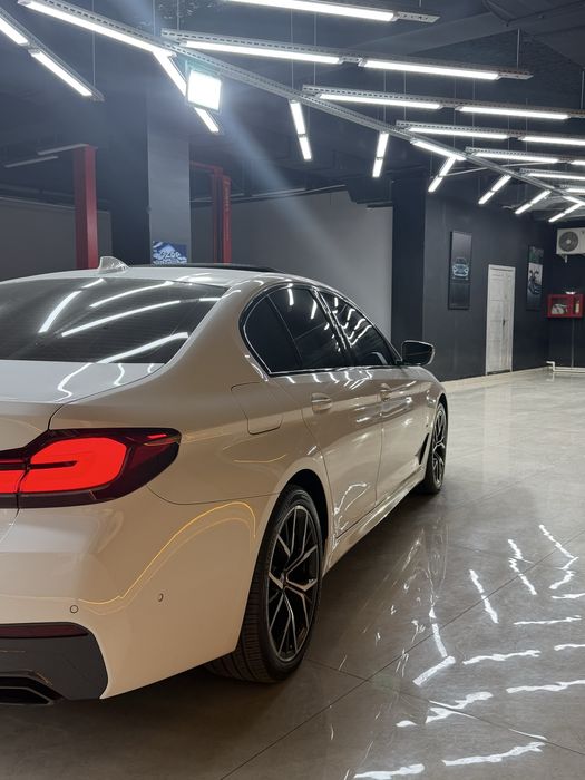 BMW 530i G30 oq 2021 yil