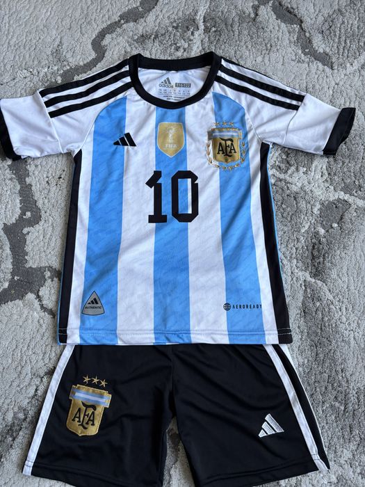 Echipament fotbal Messi