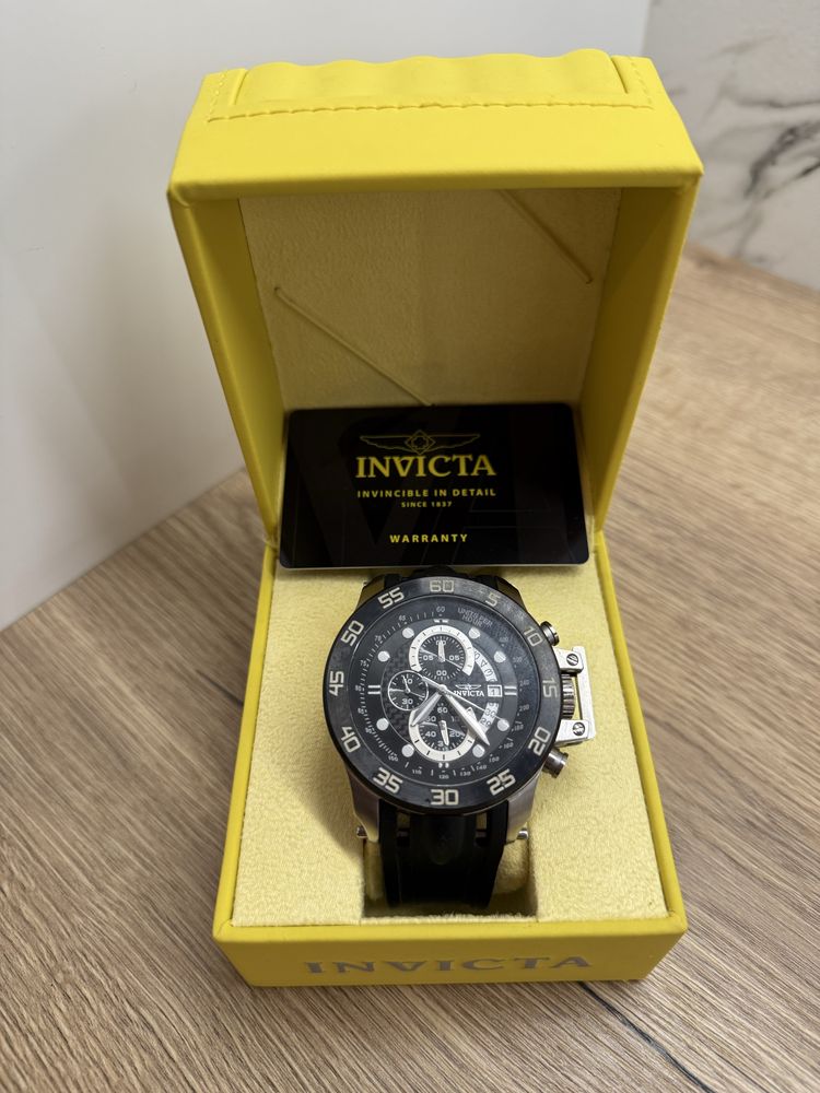 Часовник Invicta