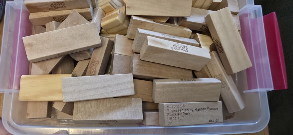 Cuburi lemn constructie + jenga