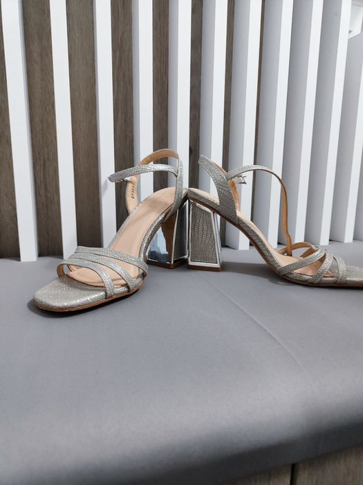 Sandale superbe Epica