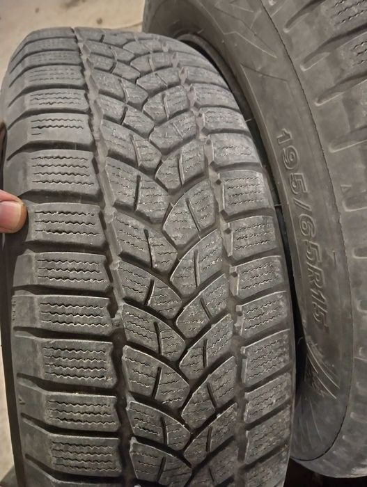 Джанти със зимни гуми Firestone и Kumho 195/65/15