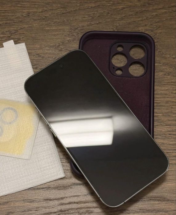 Iphone 14 pro Deep purple Като нов!