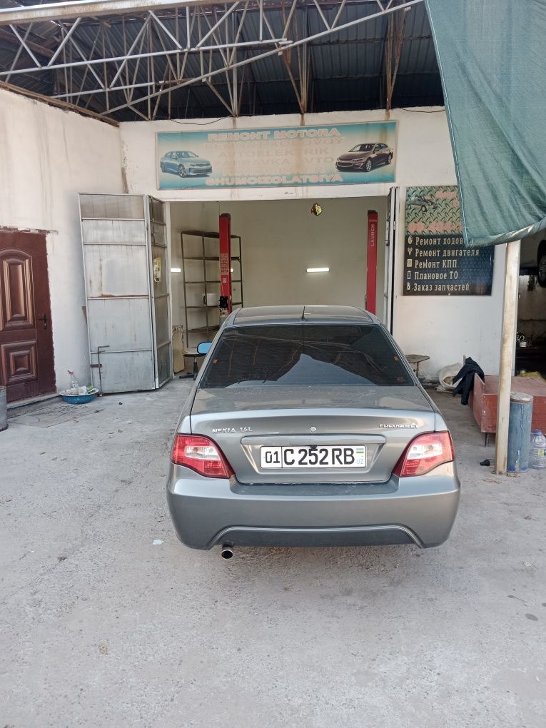 Сдается авто бокс.