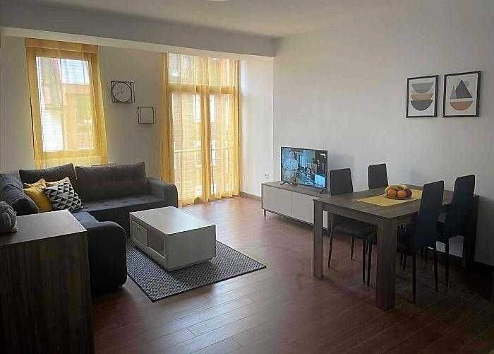 Дава се под наем Двустаен апартамент в Бургас, Възраждане - 60 кв.м за 229.5 € - Снимка #1